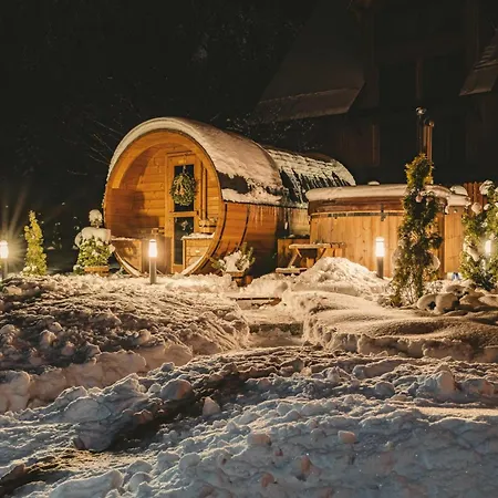 Nosalowski Wypas Jacuzzi & Sauna Alpesi faház *