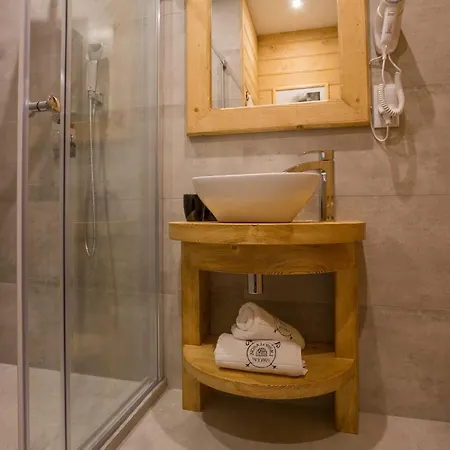 Nosalowski Wypas Jacuzzi & Sauna Chalet Zakopane