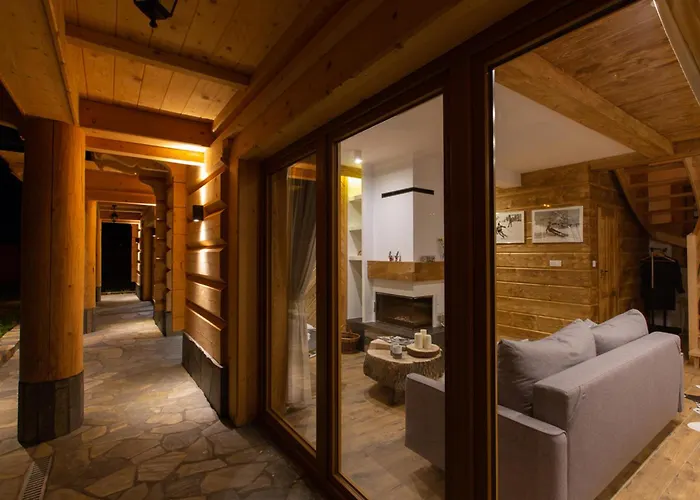 Nosalowski Wypas Jacuzzi & Sauna בקתה